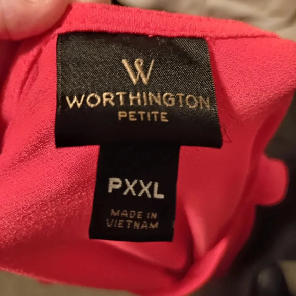 TAKE 50% OFF WORTHINGTON coral color flutter sleeve top (#945) - Picture 2 of 8